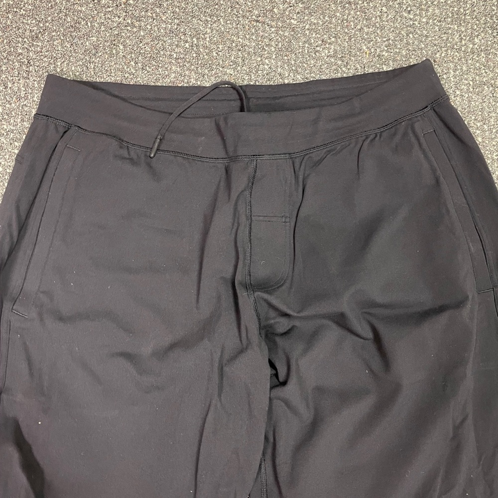 Men’s lululemon Kung fu pant size XXL